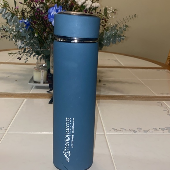 New NWOT Vacuum flask 304 stainless steel - Picture 3 of 6